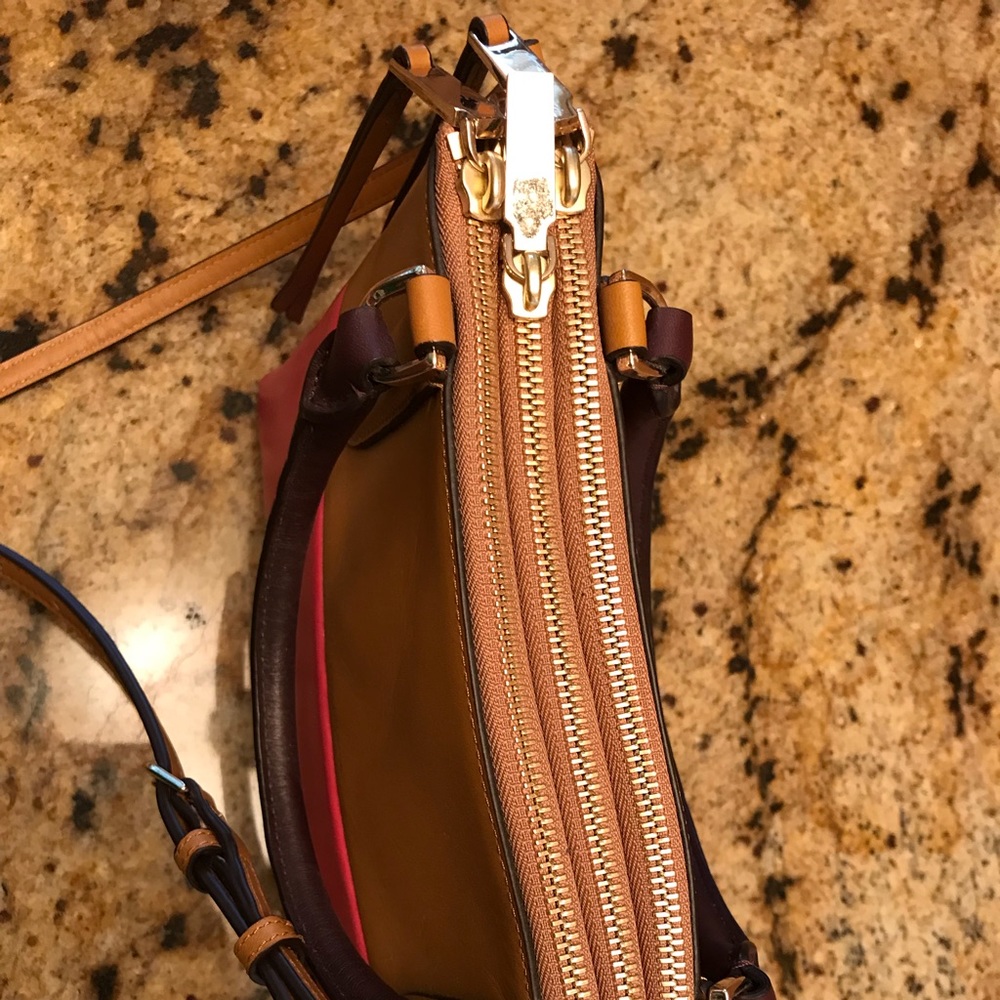 Coach Satchel - Picture 2 of 5